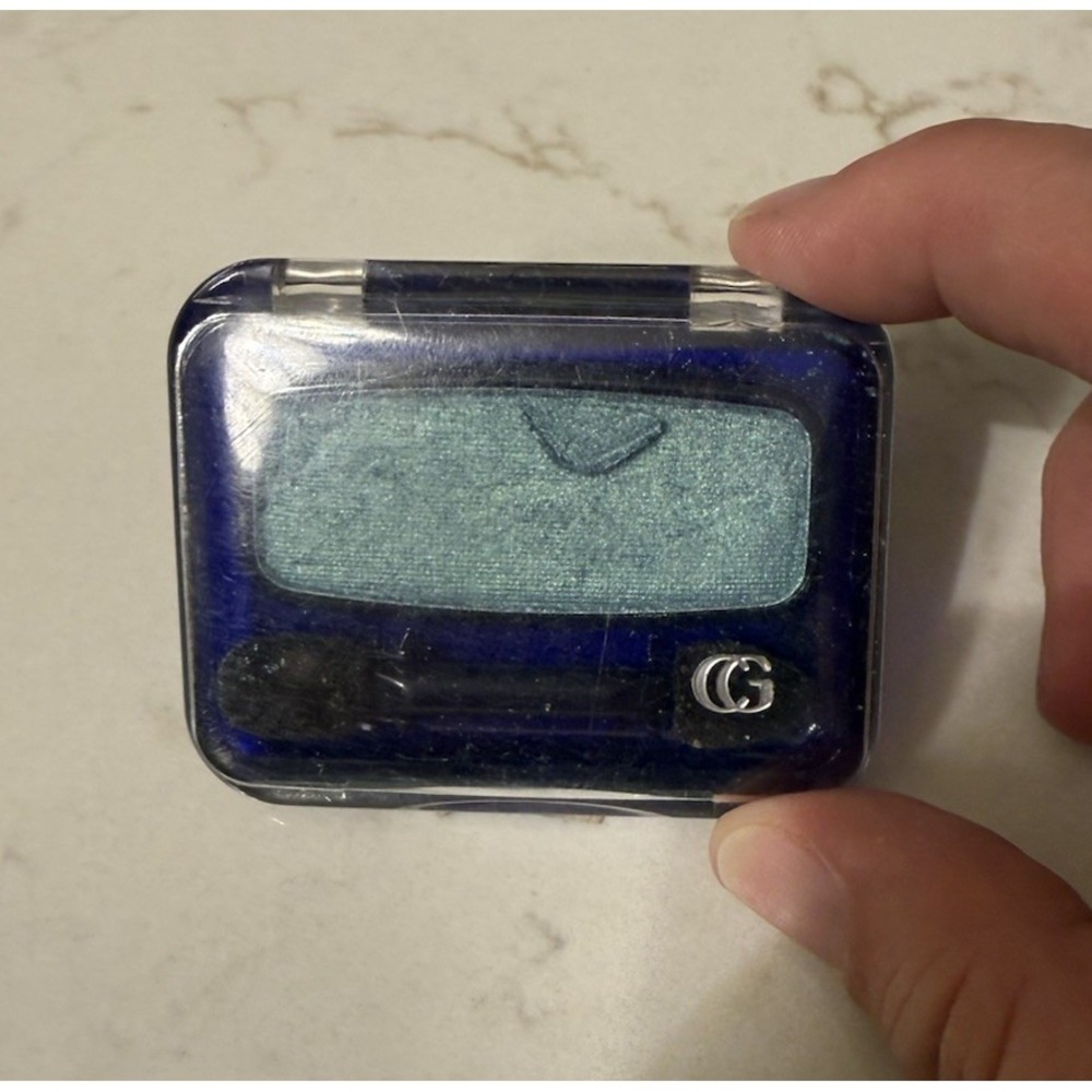 Covergirl Eye Enhancers Eyeshadow 500 Aqua Paradise Blue 80's